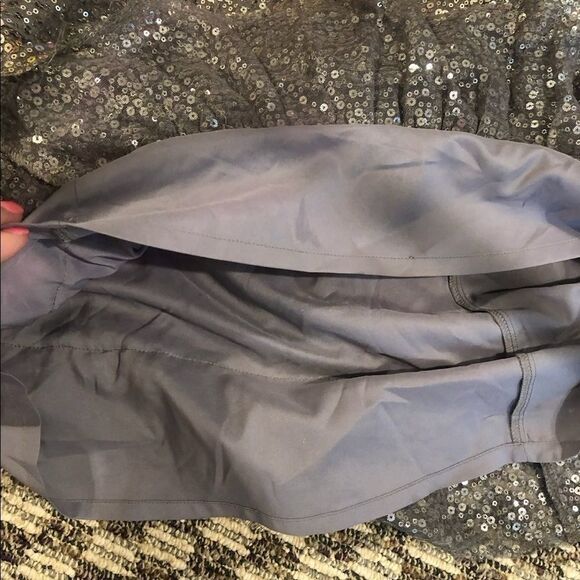 Express sequin tiered skirt - Picture 8 of 12